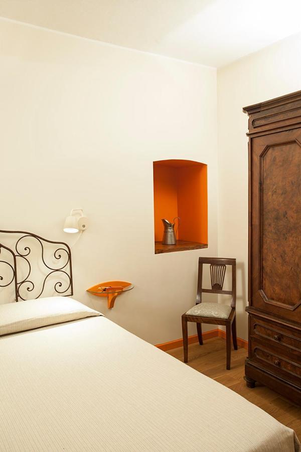 Borromeo Rooms Bed & Living 비메카테 외부 사진